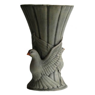 diakosmitiko-vazo-me-peristeria-antike-keramiko-kipou-01.603.680