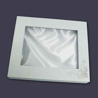 stefanothiki_me_diakosmitiko_sxedio_asimi_01.002.826